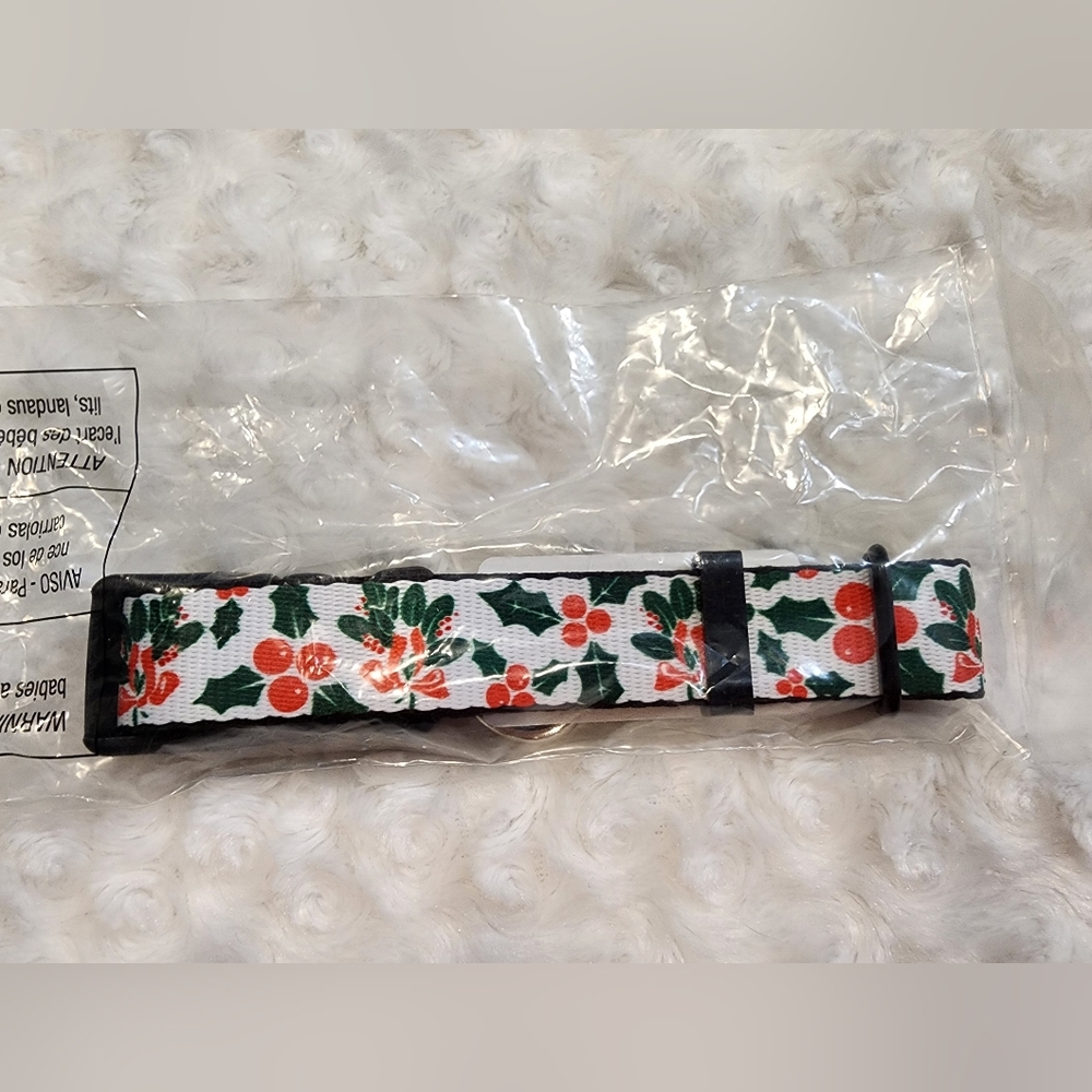 Mistletoe Collar
